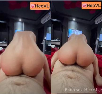 Em gai viet di khach tay suong e am het buom