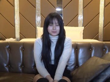 “Tiền thưởng mua sớm” Người phụ nữ đẹp nhất mọi thời đại